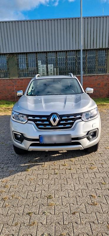 Gebraucht Renault Alaskan 190 PS (139 kW) 2017 Silber Abholung