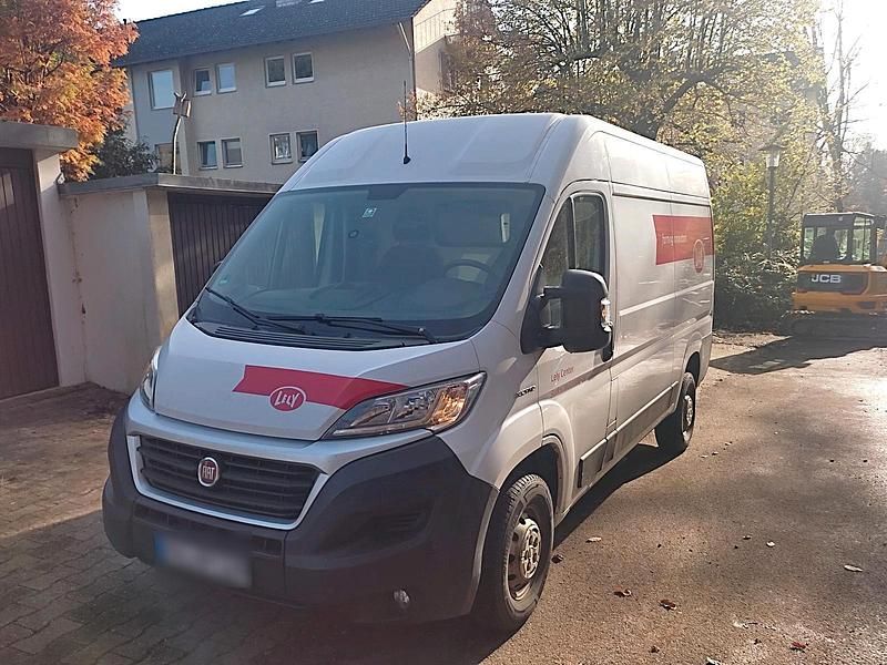 Weiß Gebraucht 2019 Fiat Ducato Van | 9.750 € - Bild 1/4