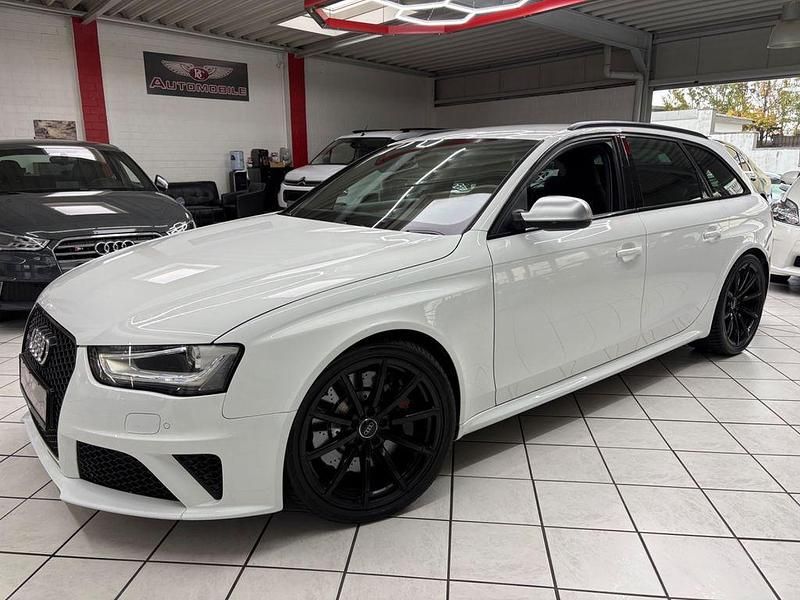 Weiß Gebraucht 2013 Audi RS4 Sport Kombi | 35.990 € (Fairer Preis) - Bild 1/4
