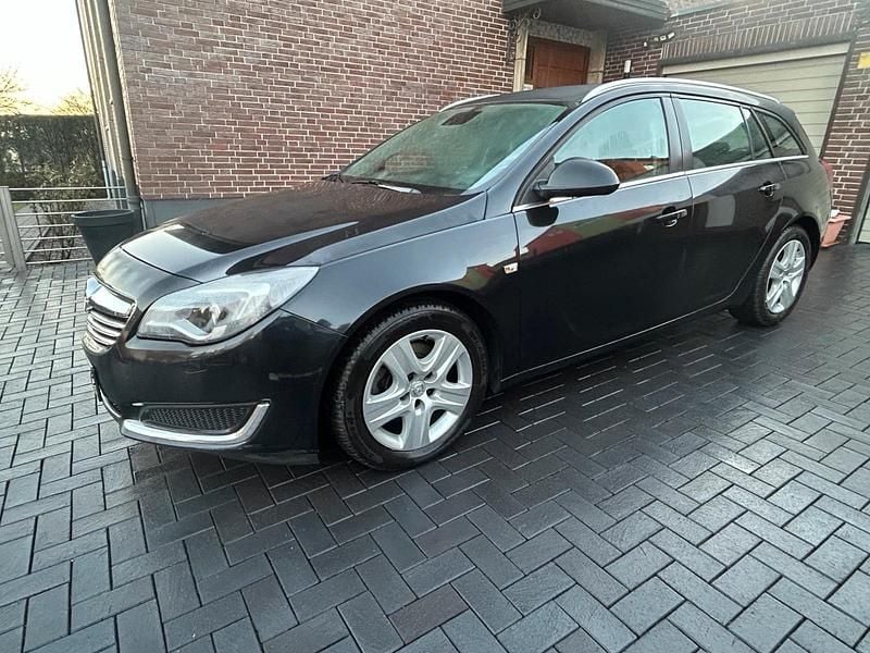 Schwarz Gebraucht 2014 Opel Insignia Business Kombi | 5.250 € (Guter Preis) - Bild 1/4
