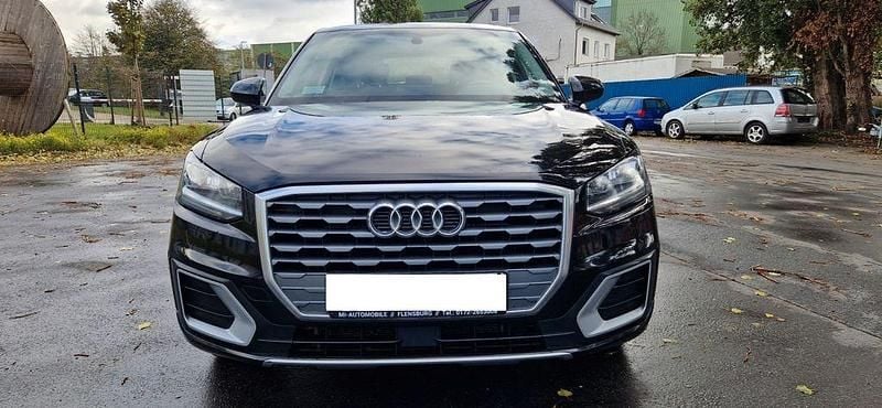 Schwarz Gebraucht 2017 Audi Q2 Sport SUV | 13.700 € (Fairer Preis) - Bild 1/4