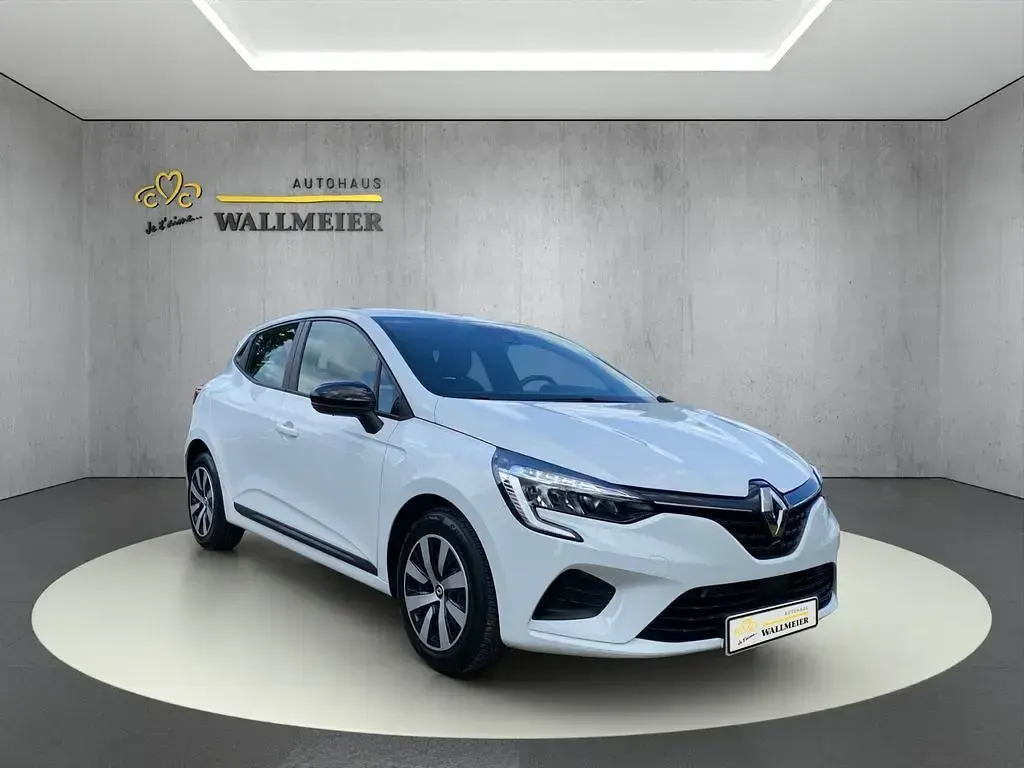 Gebraucht Renault Clio V Equilibre 91 PS (66 kW) 2023 Weiß Limousine