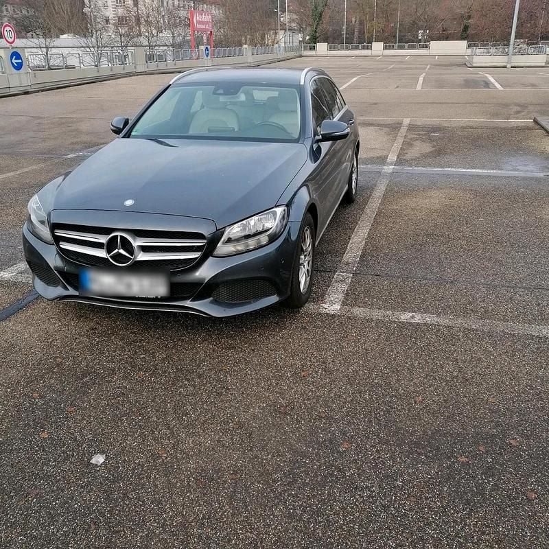 Grau Gebraucht 2016 Mercedes C220 Kombi | 17.100 € (Fairer Preis) - Bild 1/4