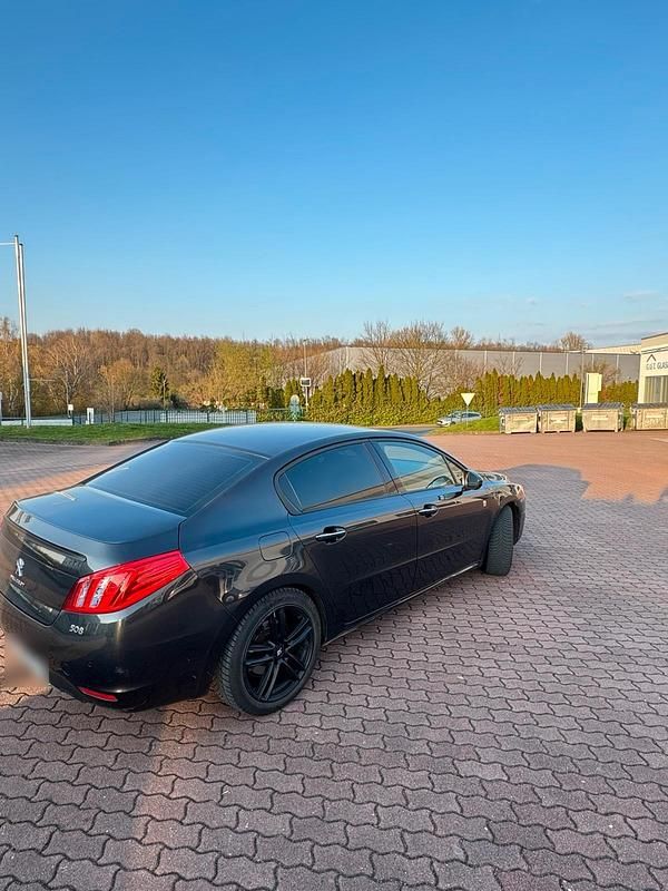Gebraucht Peugeot 508 200 PS (147 kW) 2014 Grau Limousine