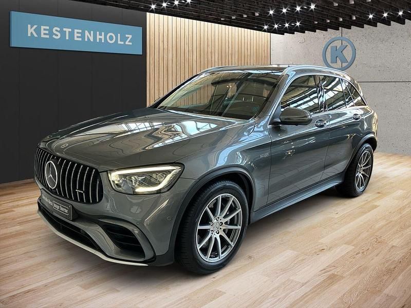 Grau Gebraucht 2020 Mercedes GLC63 AMG AMG SUV | 59.880 € - Bild 1/4