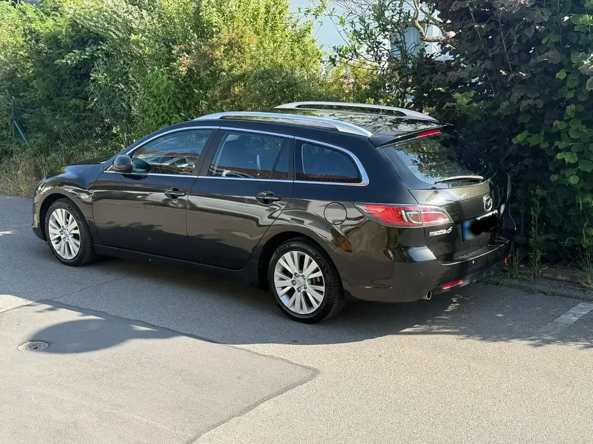Gebraucht Mazda 6 Inclusive 147 PS (108 kW) 2009 Schwarz Kombi
