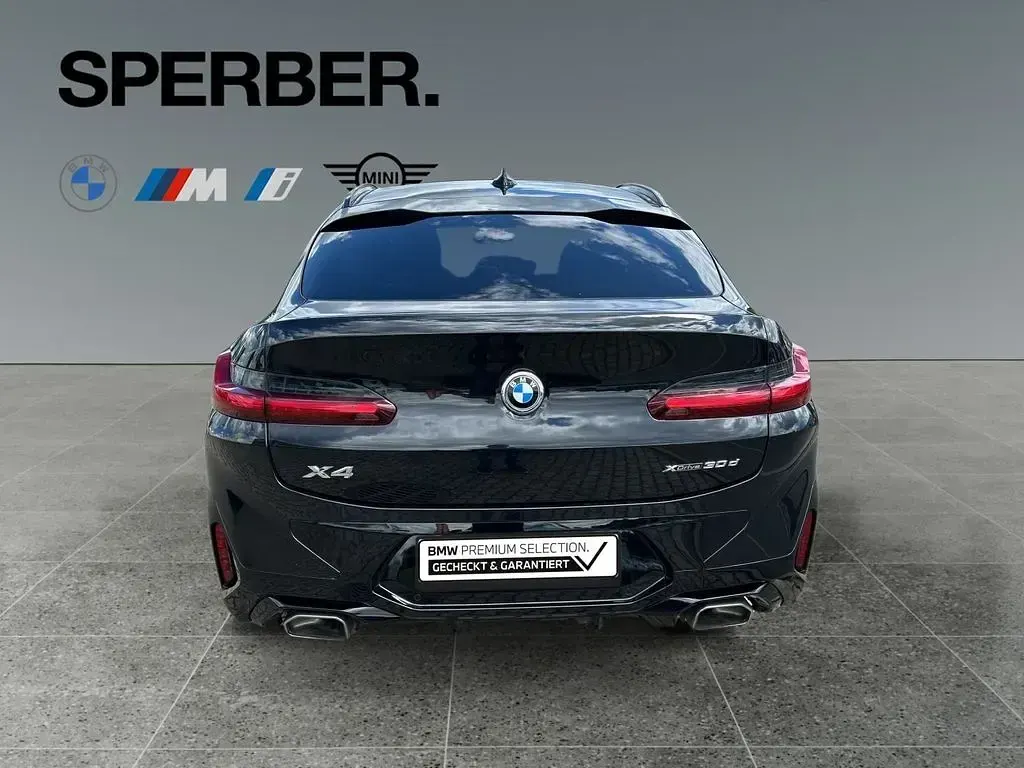 Gebraucht BMW X4 M Sport 286 PS (210 kW) 2025 Schwarz SUV