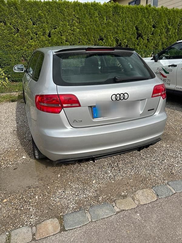 Grau Gebraucht 2009 Audi A3 Sport Kombi | 5.000 € (Fairer Preis) - Bild 1/4
