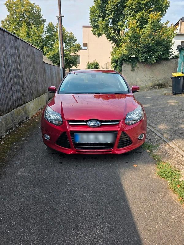 Gebraucht 2014 Ford Focus Limousine | 5.500 € (Guter Preis) - Bild 1/4