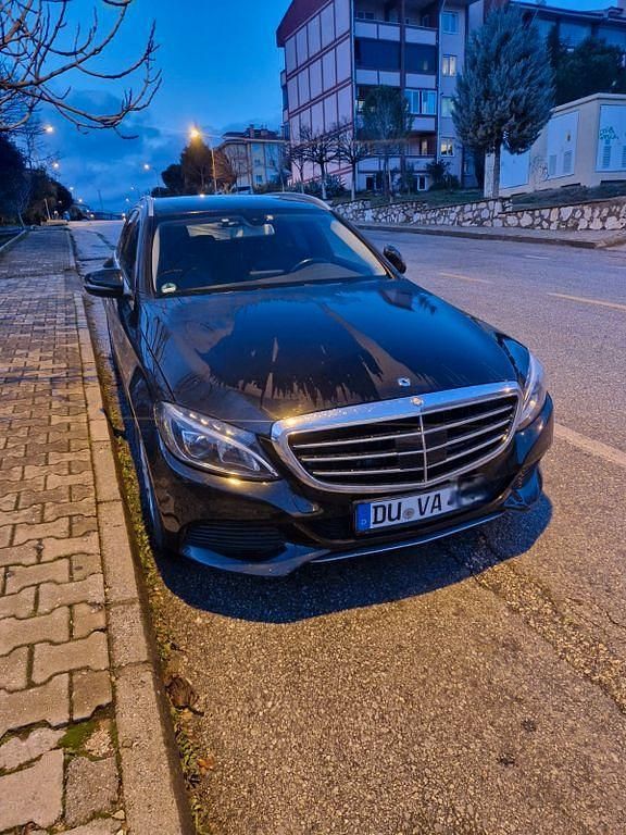 Schwarz Gebraucht 2015 Mercedes C200 Avantgarde Kombi | 12.999 € (Fairer Preis) - Bild 1/4