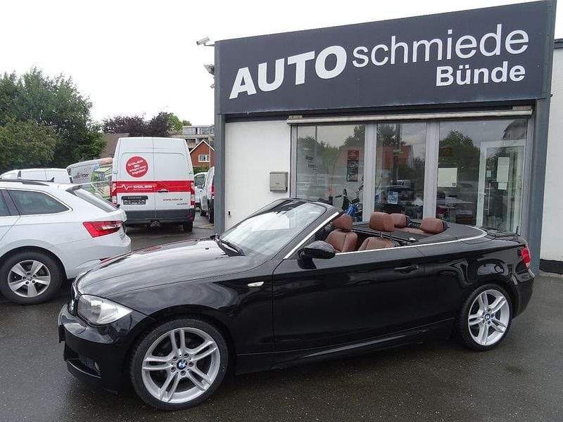 Schwarz Gebraucht 2009 BMW 125 Cabriolet M Sport Cabrio | 10.900 € (Fairer Preis) - Bild 1/4