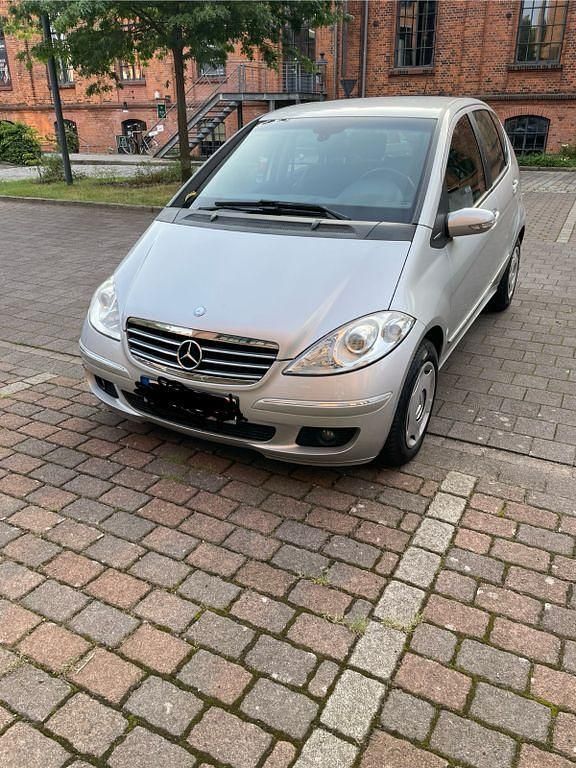 Grau Gebraucht 2006 Mercedes A170 Avantgarde Van / Kleinbus | 1.650 € (Superpreis) - Bild 1/4