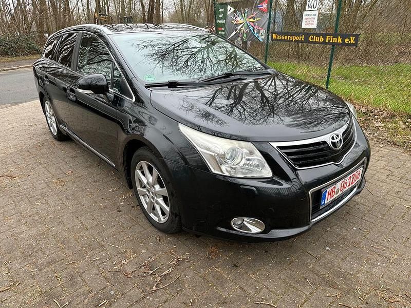 Gebraucht Toyota Avensis Executive 152 PS (111 kW) 2009 Schwarz Kombi