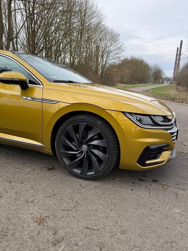 Gebraucht VW Arteon R-line 239 PS (175 kW) 2017 Gelb Kleinwagen