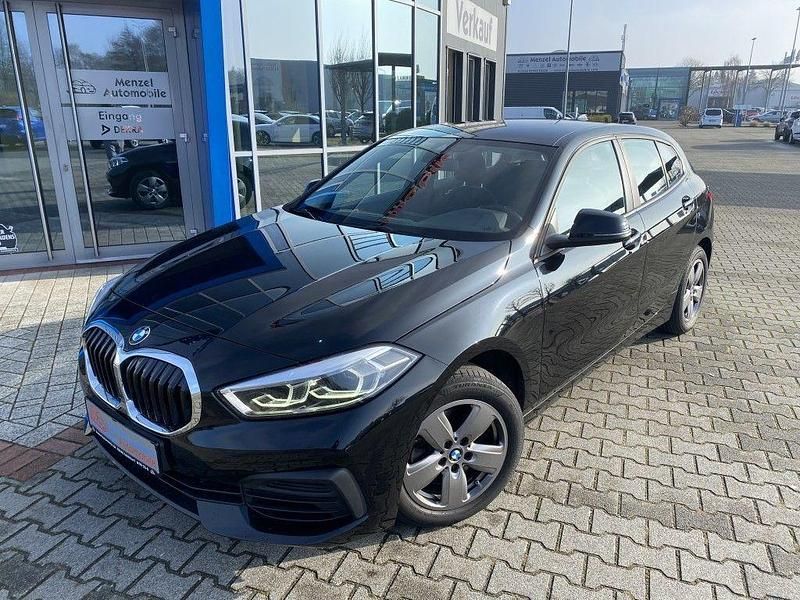 Gebraucht BMW 116 Advantage 109 PS (80 kW) 2022 Schwarz Kleinwagen