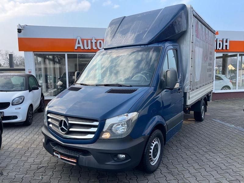 Blau Gebraucht 2018 Mercedes Sprinter Van | 27.950 € (Superpreis) - Bild 1/4