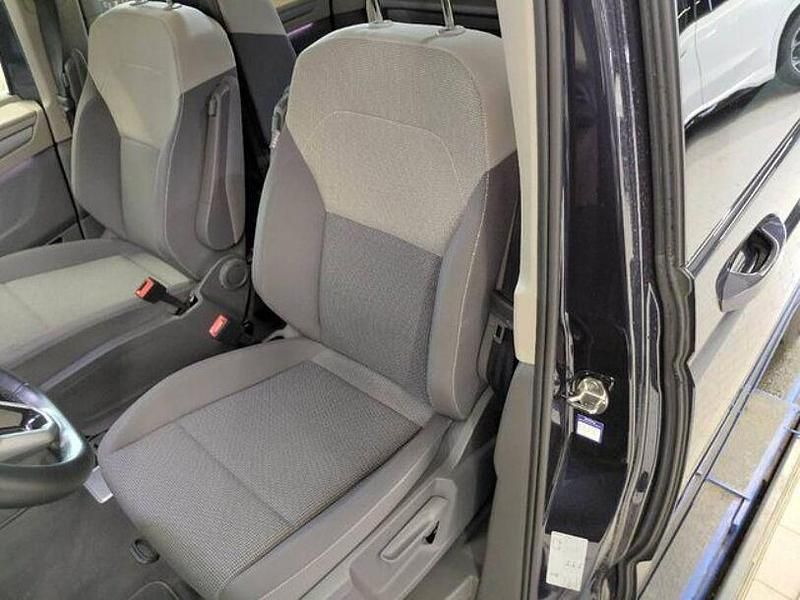 Usata VW Multivan 150 CV (110 kW) 2023 Blu Monovolume