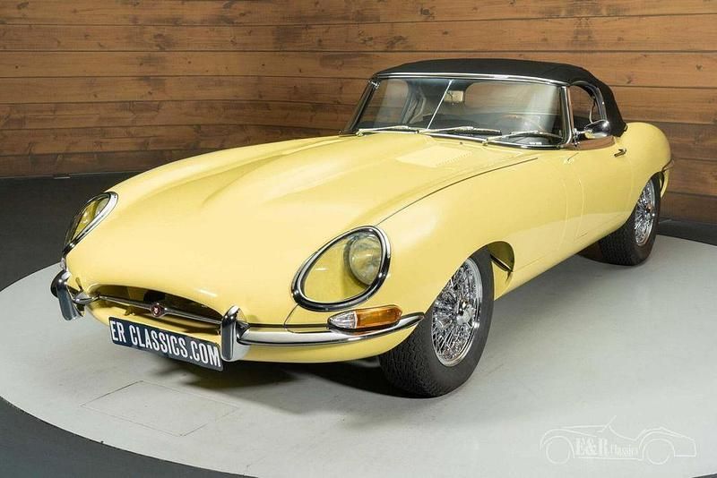 Gebraucht Jaguar E-Type 265 PS (194 kW) 1965 Gelb Cabrio