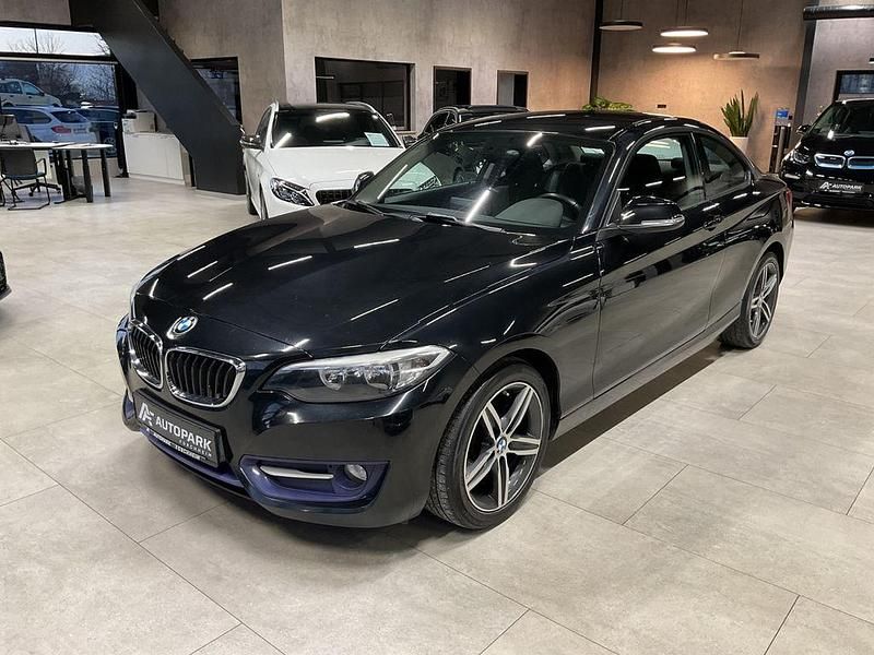 Schwarz Gebraucht 2015 BMW 218 Sport Line Coupé | 9.980 € (Fairer Preis) - Bild 1/4