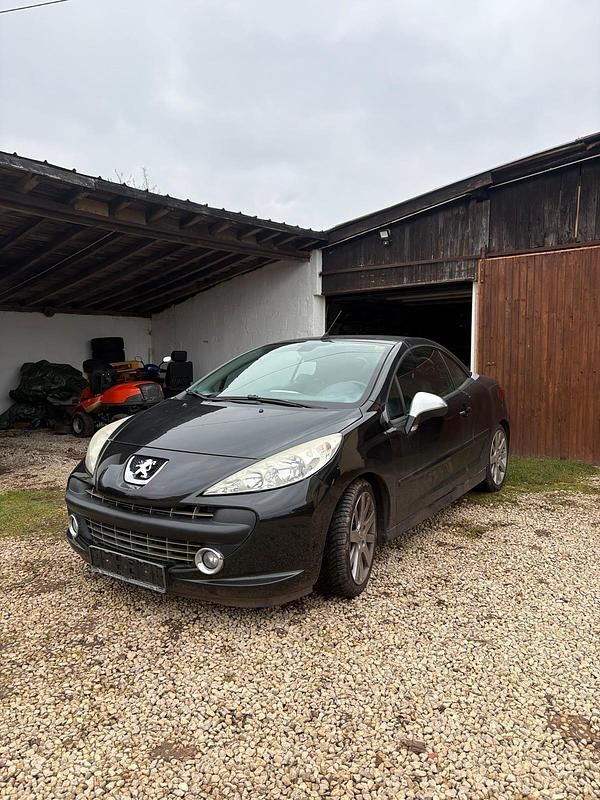 Gebraucht Peugeot 207 CC 120 PS (88 kW) 2008 Schwarz Cabrio