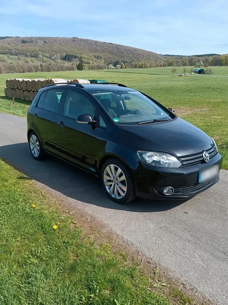 Usata VW Golf VI 105 CV (77 kW) 2010 Nero Utilitaria