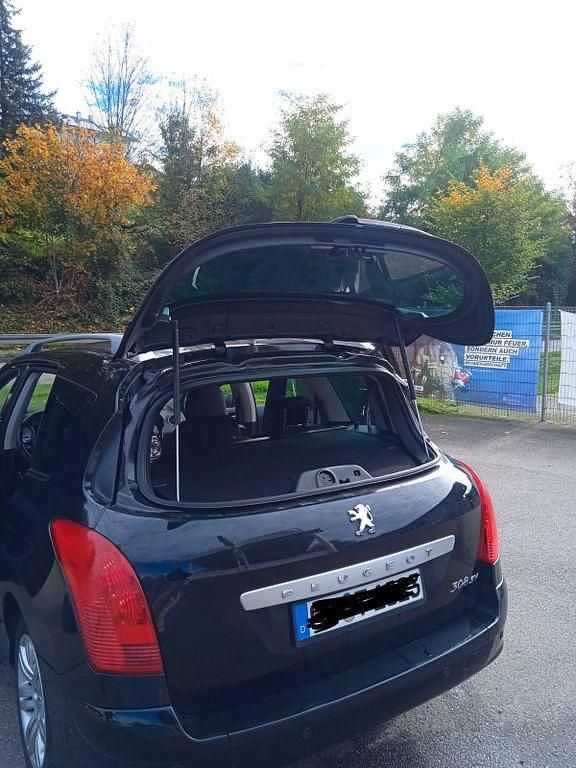 Schwarz Gebraucht 2008 Peugeot 308 Platinum Kombi | 1.700 € (Fairer Preis) - Bild 1/4