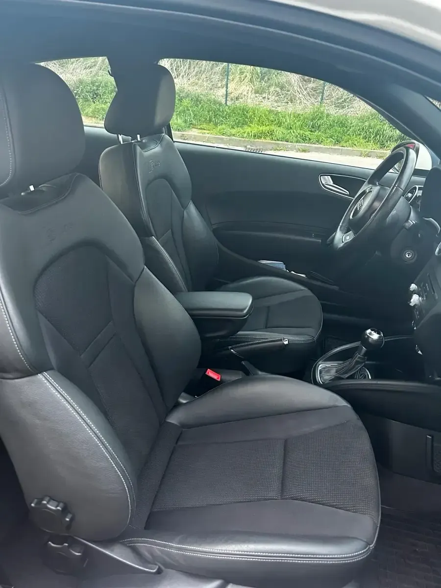 Gebraucht Audi A1 2011 Braun Kleinwagen