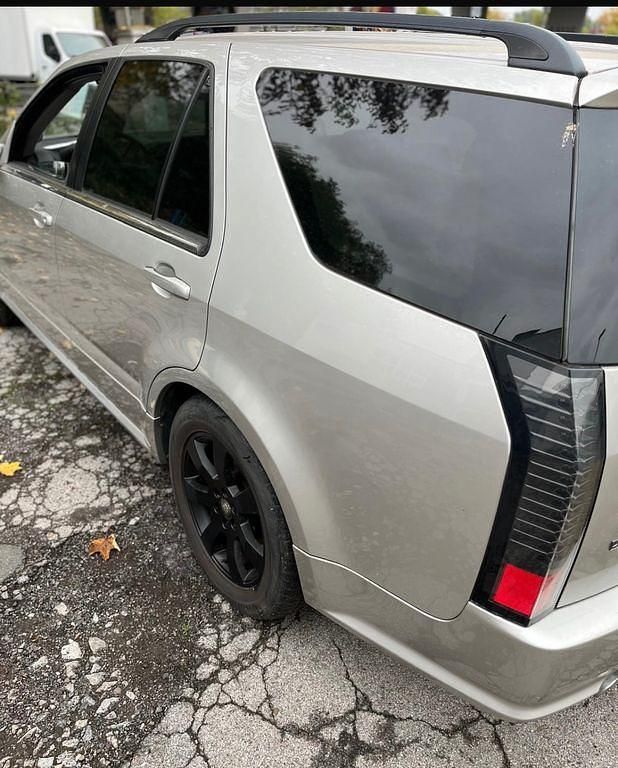 Gebraucht Cadillac SRX 325 PS (239 kW) 2010 Silber SUV