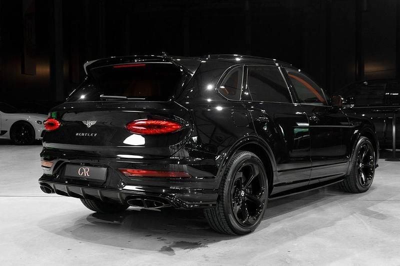 Gebraucht Bentley Bentayga 551 PS (405 kW) 2024 Schwarz SUV