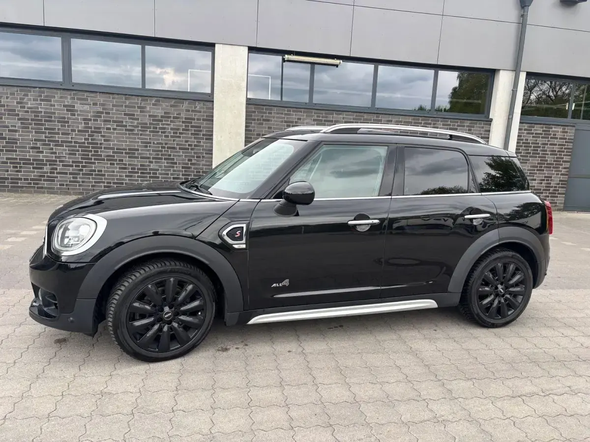 Używany Mini Cooper S 192 KM (141 kW) 2019 Czarny Hatchback