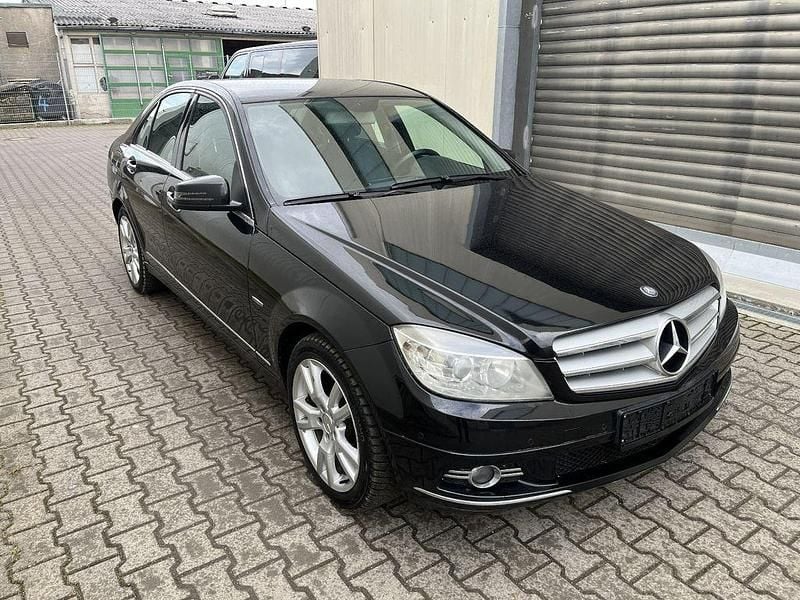 Gebraucht Mercedes C350 231 PS (169 kW) 2010 Schwarz Limousine