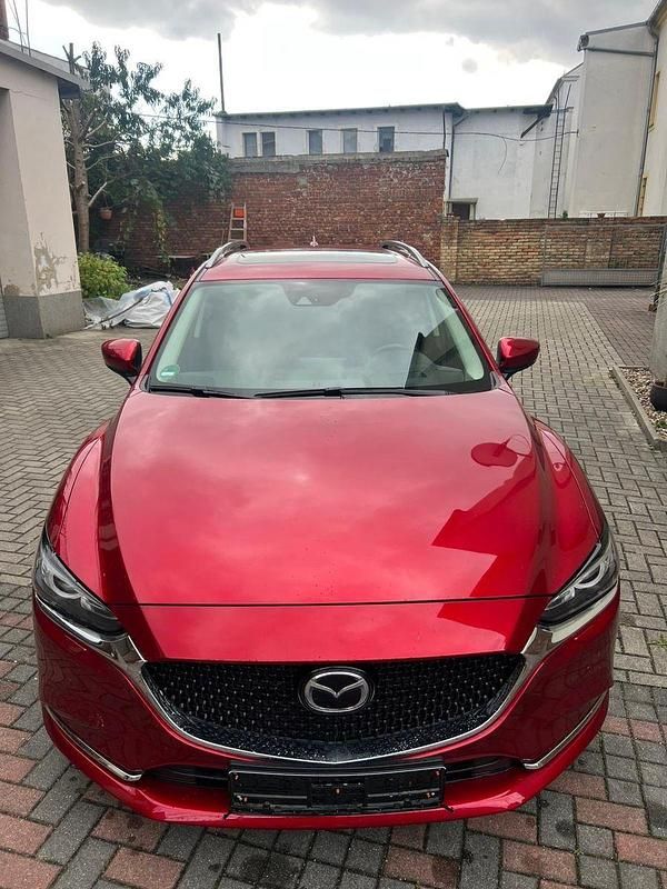Gebraucht Mazda 6 184 PS (135 kW) 2018 Rot Kombi