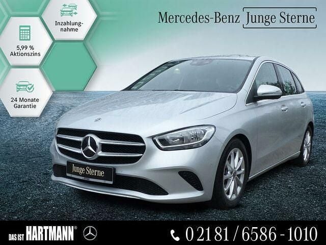 Silber Gebraucht 2022 Mercedes B180 Progressive Van / Kleinbus | 25.720 € (Fairer Preis) - Bild 1/2