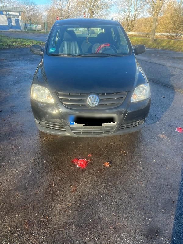 Schwarz Gebraucht 2005 VW Fox Kleinwagen | 1.700 € (Fairer Preis) - Bild 1/4
