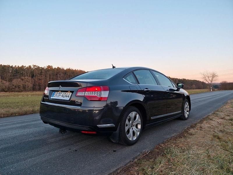 Grau Gebraucht 2011 Citroën C5 Exclusive Limousine | 7.300 € (Teuer) - Bild 1/4