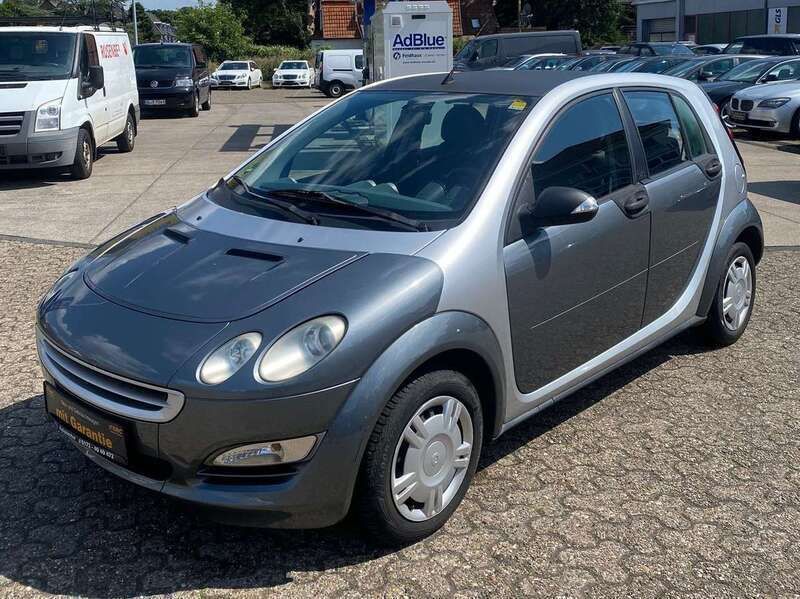 Silber Gebraucht 2005 Smart ForFour Basis Kleinwagen | 4.990 € - Bild 1/4