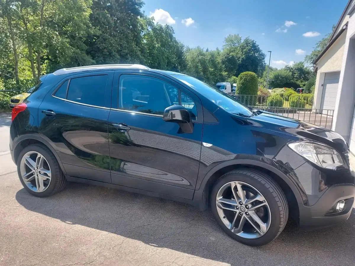 Gebraucht Opel Mokka 131 PS (96 kW) 2014 Schwarz SUV