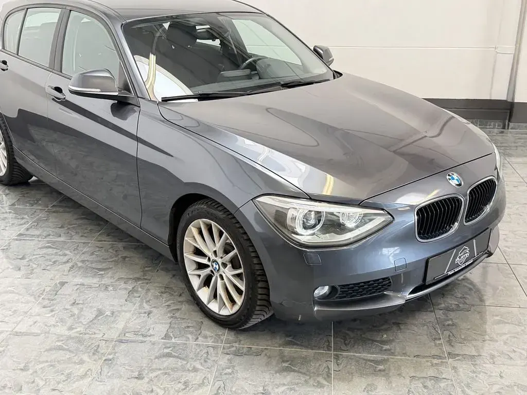 Gebraucht BMW 118 143 PS (105 kW) 2014 Grau Kleinwagen