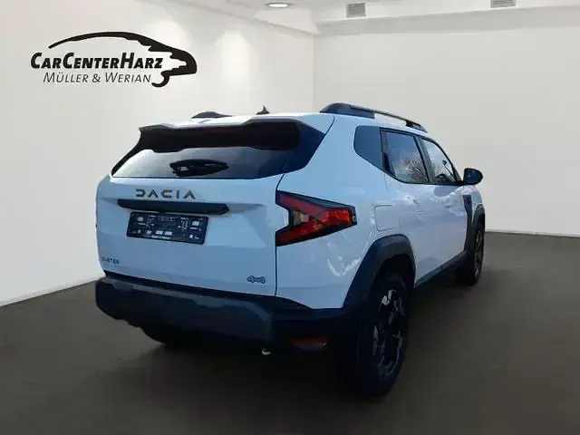 Gebraucht Dacia Duster Extreme 131 PS (96 kW) 2025 Weiß SUV