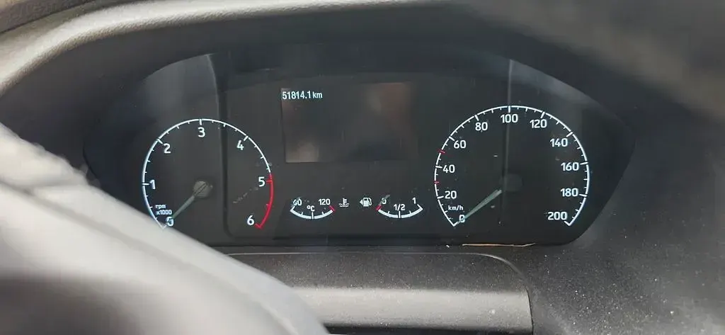 Używany Ford Transit 131 KM (96 kW) 2022 Biały Minivan