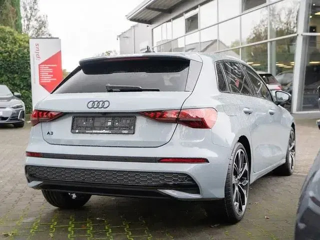 Gebraucht Audi A3 Business 150 PS (110 kW) 2024 Manhattangrau metallic Limousine