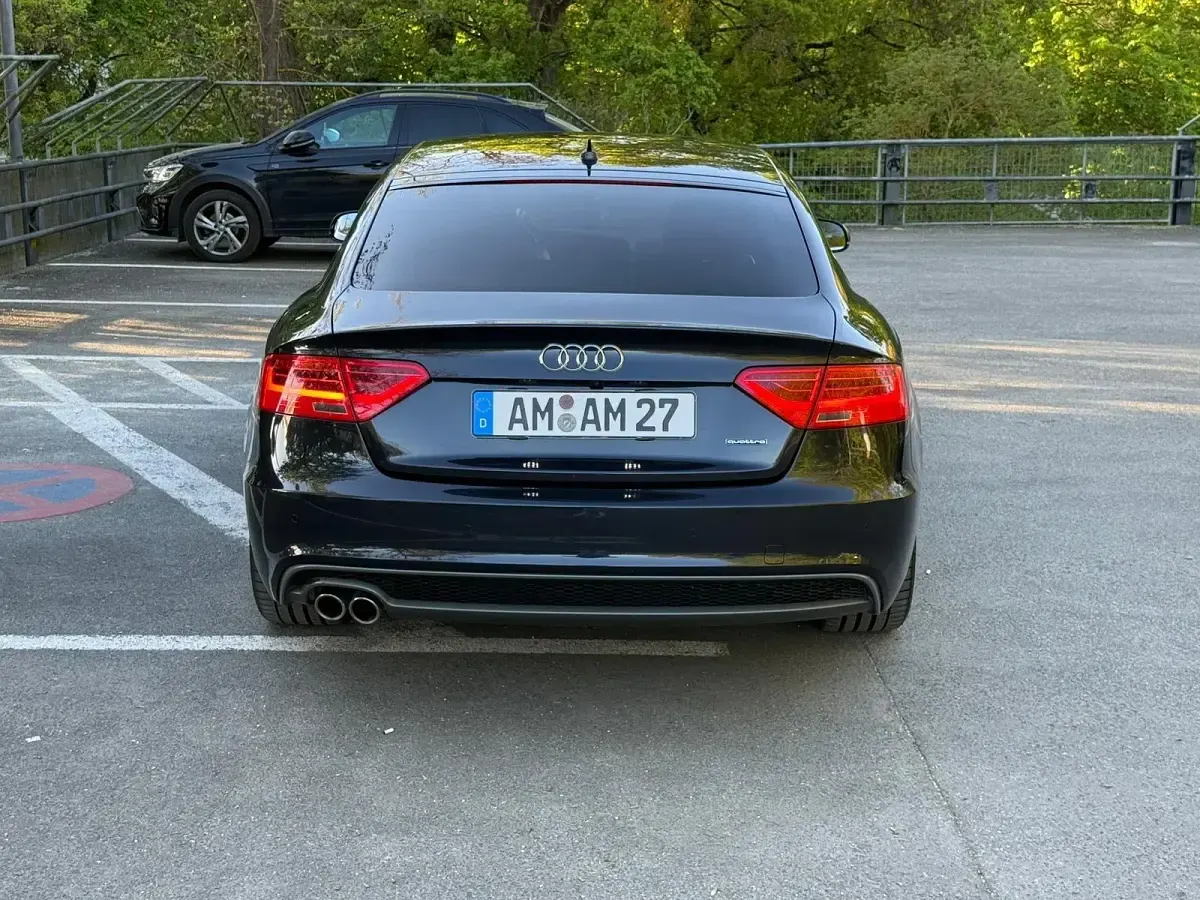 Gebraucht Audi A5 S-Line 190 PS (139 kW) 2015 Blau Coupé