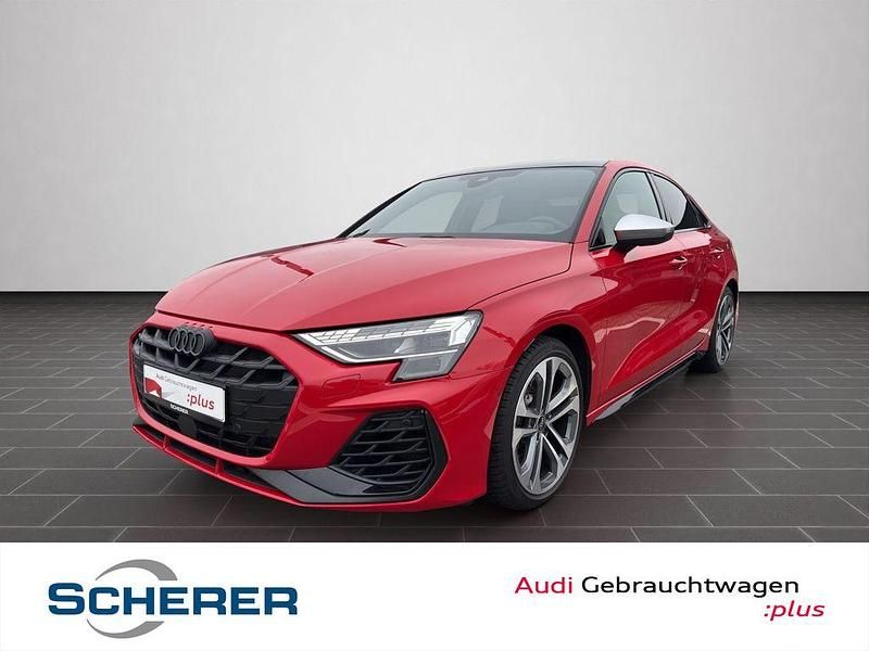 Gebraucht Audi S3 Comfort 333 PS (244 kW) 2025 Progressivrot metallic (metallic) Limousine