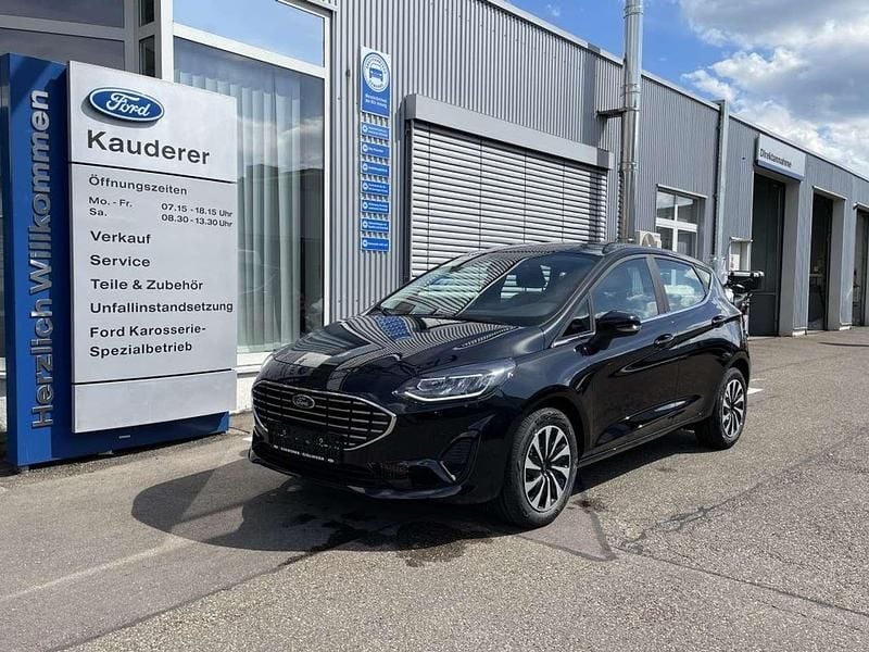 Agate black metallic Gebraucht 2023 Ford Fiesta Titanium Kleinwagen | 17.230 € (Guter Preis) - Bild 1/4