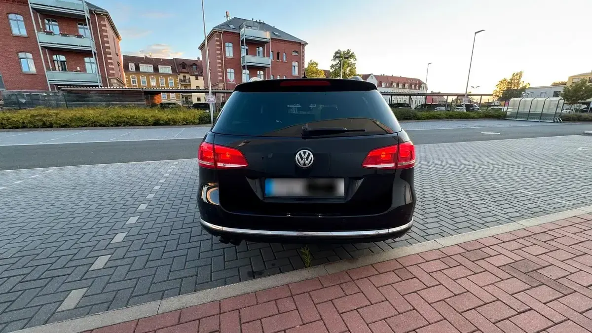 Gebraucht VW Passat 177 PS (130 kW) 2014 Schwarz Kombi