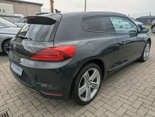 Gebraucht VW Scirocco Allstar 179 PS (131 kW) 2016 Grau Coupé