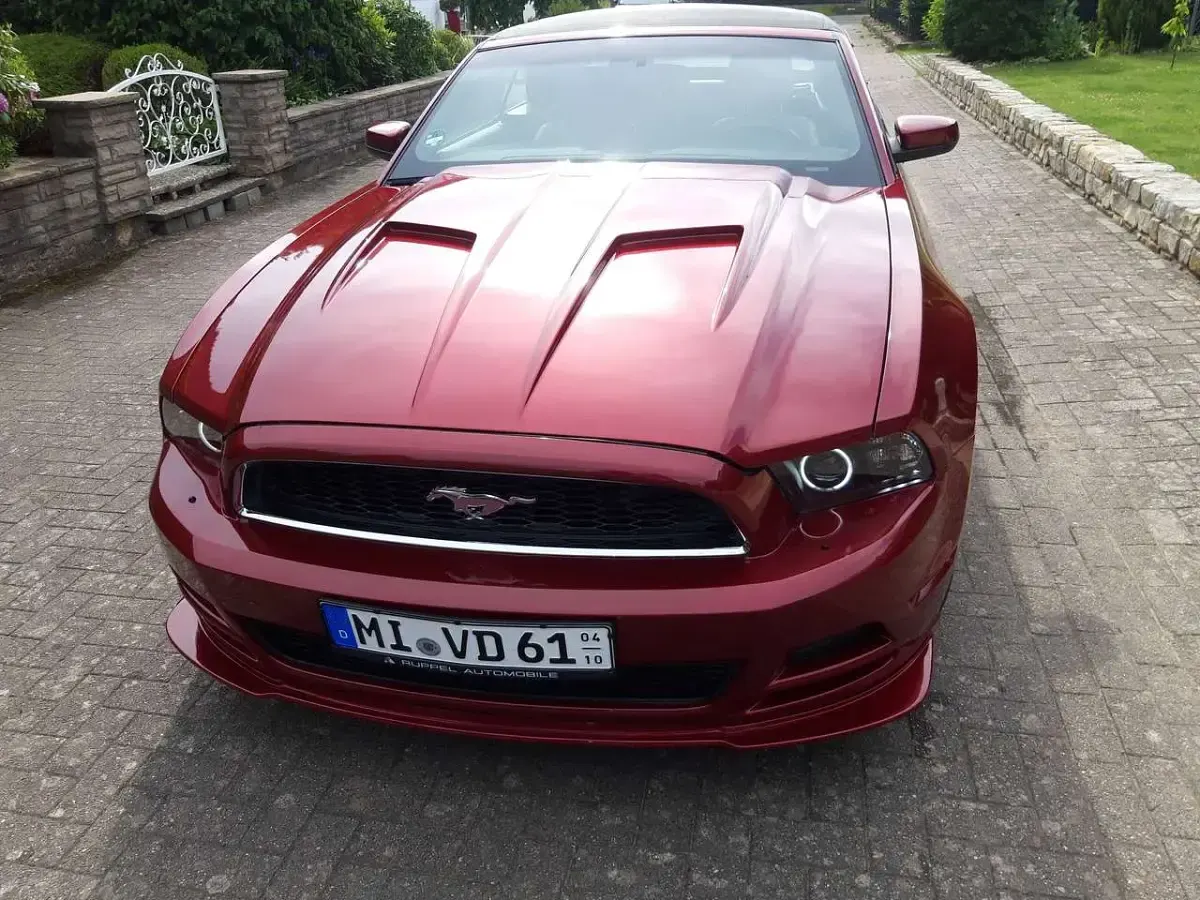 Gebraucht Ford Mustang 305 PS (224 kW) 2014 Rot Cabrio