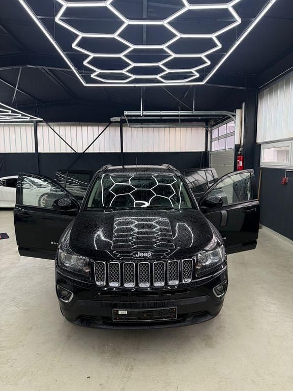 Gebraucht Jeep Compass North 163 PS (119 kW) 2014 Schwarz SUV