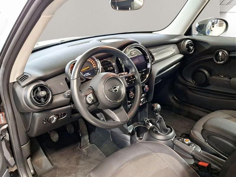 Gebraucht Mini ONE 102 PS (75 kW) 2022 Schwarz Kleinwagen