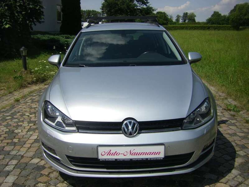 Reflexsilber metallic Gebraucht 2015 VW Golf VII Cup Kombi | 8.900 € (Fairer Preis) - Bild 1/4